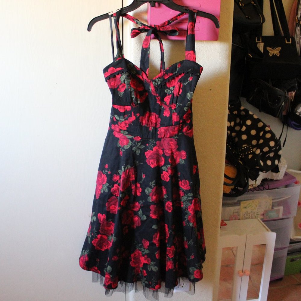 HOTTOPIC ROSE HALTER DRESS